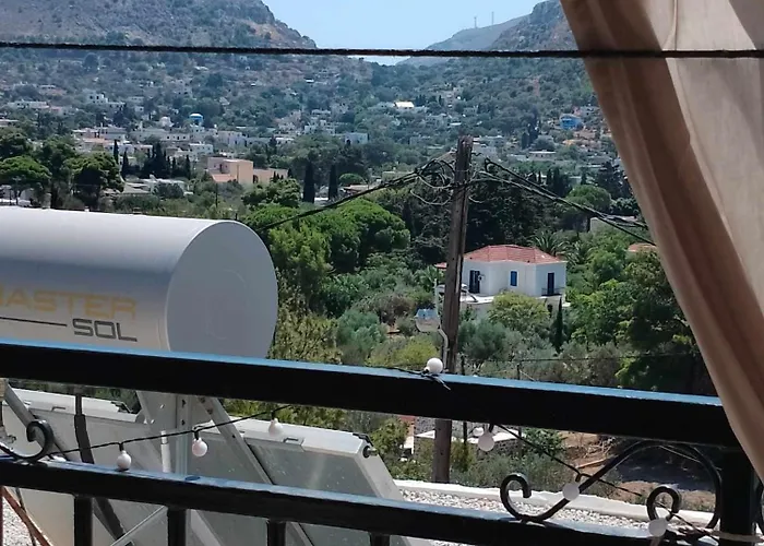 Апартаменты Cleios And Studios, Kalymnos 85200 *
