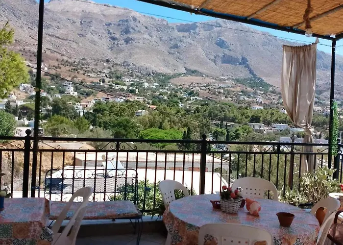 Апартаменты Cleios And Studios, Kalymnos 85200