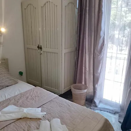 Cleios And Studios, Kalymnos 85200 Panormos (Kalymnos)